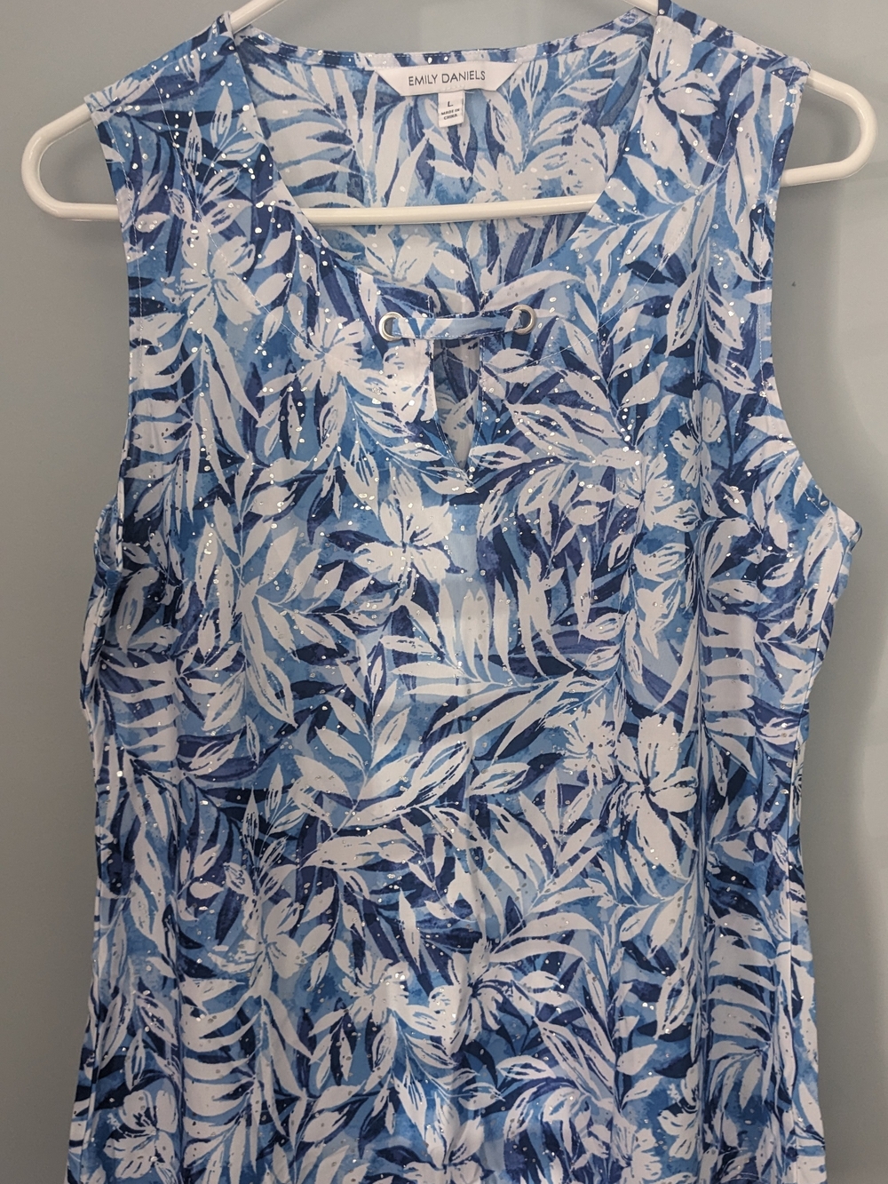 Emily Daniels Blue Floral Sleeveless Blouse L